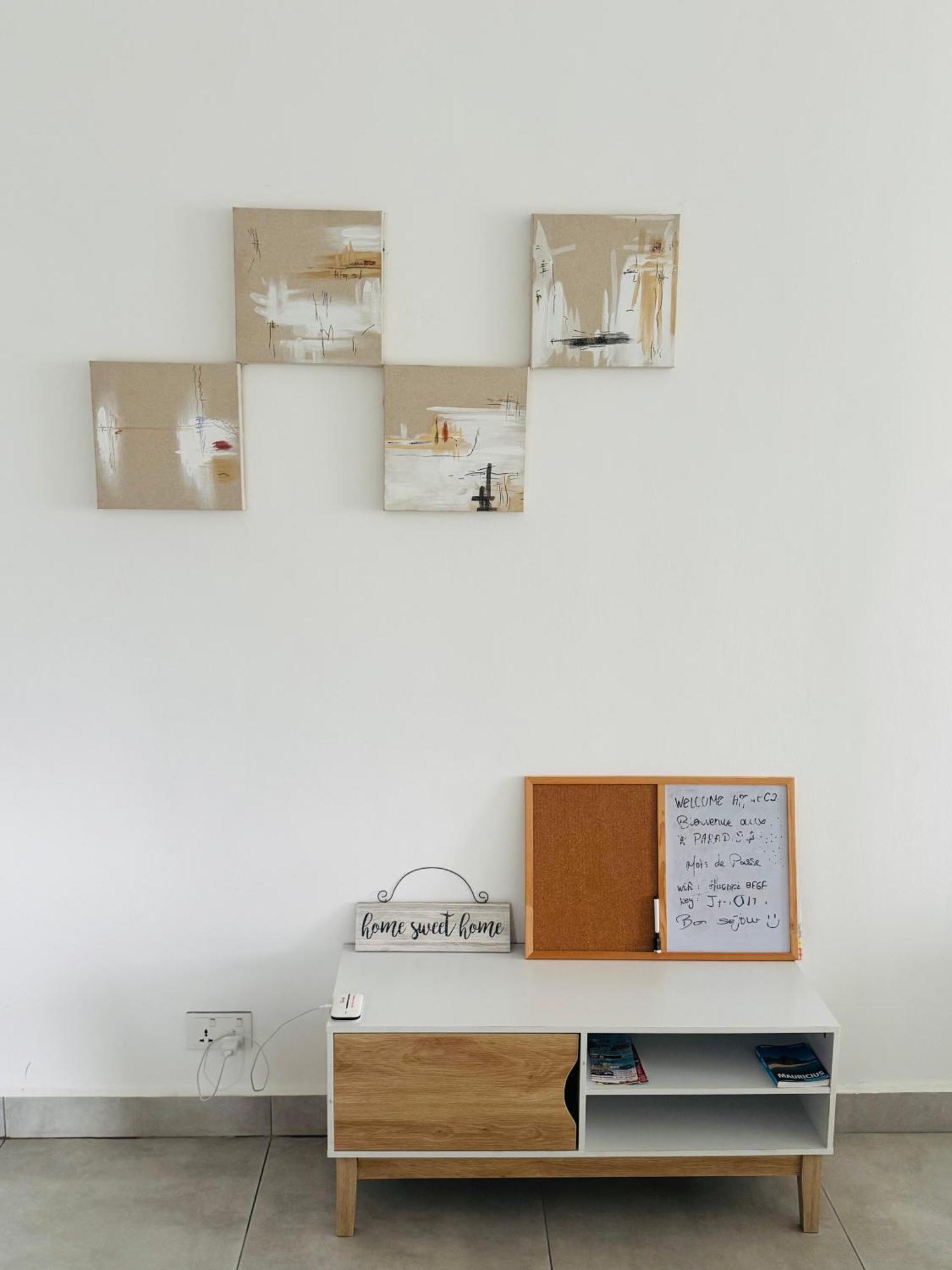 Modern Flat In Flic En Flac-Walk To The Beach 외부 사진